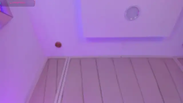 Snapshot of Nikki_vega chatting on February 21, 2025, 10:07 am Nikki vega online show from February 21, 2025, 10:07 am