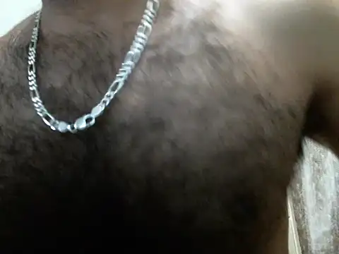 Snapshot of indianhairybull chatting on April 16, 2026, 4:46 am indianhairybull online show from April 16, 2026, 4:46 am