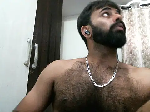 Snapshot of indianhairybull chatting on April 17, 2026, 4:59 am indianhairybull online show from April 17, 2026, 4:59 am