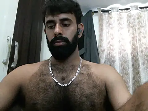 Snapshot of indianhairybull chatting on April 19, 2026, 4:57 am indianhairybull online show from April 19, 2026, 4:57 am
