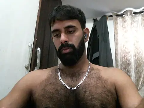 Snapshot of indianhairybull chatting on April 6, 2026, 4:46 am indianhairybull online show from April 6, 2026, 4:46 am