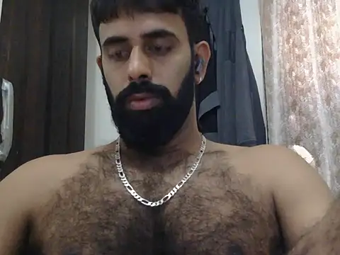 Snapshot of indianhairybull chatting on May 10, 2026, 4:38 am indianhairybull online show from May 10, 2026, 4:38 am
