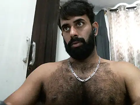 Snapshot of indianhairybull chatting on March 27, 2026, 4:32 am indianhairybull online show from March 27, 2026, 4:32 am