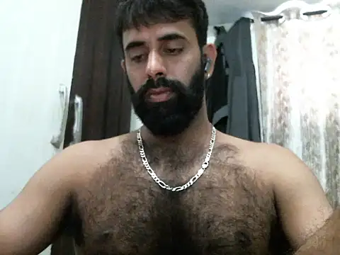 Snapshot of indianhairybull chatting on March 2, 2026, 5:08 am indianhairybull online show from March 2, 2026, 5:08 am