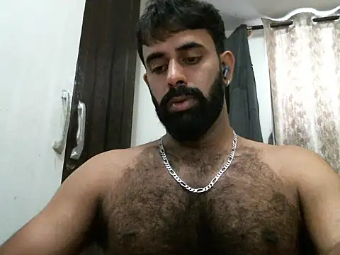 Snapshot of indianhairybull chatting on April 5, 2026, 5:03 am indianhairybull online show from April 5, 2026, 5:03 am