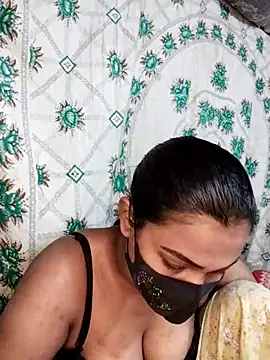 Snapshot of monekhan123 chatting on February 25, 2025, 3:09 pm monekhan123 online show from February 25, 2025, 3:09 pm