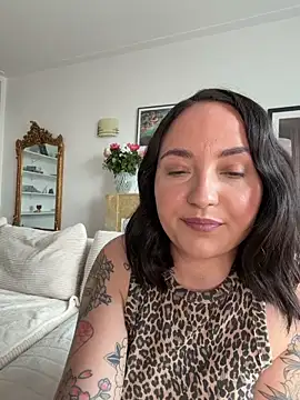 Orgasmille online show from April 28, 2026, 9:14 am