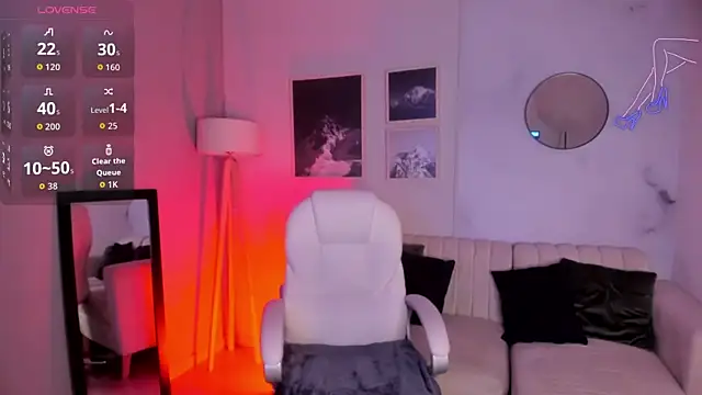 Dafne 00 online show from September 15, 2025, 12:38 pm