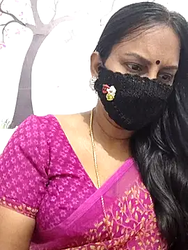 Snapshot of Tamil_Meera12 chatting on May 7, 2026, 3:22 am Tamil Meera12 online show from May 7, 2026, 3:22 am