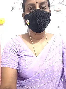 Snapshot of Tamil_Meera12 chatting on May 5, 2026, 5:38 pm Tamil Meera12 online show from May 5, 2026, 5:38 pm