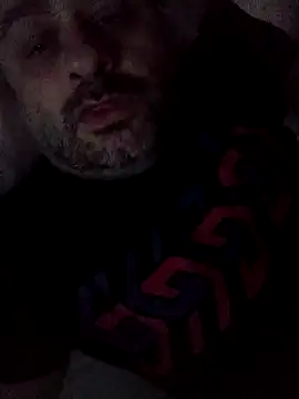 Snapshot of NAvoglia chatting on October 3, 2025, 7:04 pm NAvoglia online show from October 3, 2025, 7:04 pm