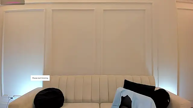 BeccaBaxter online show from May 17, 2026, 12:16 pm