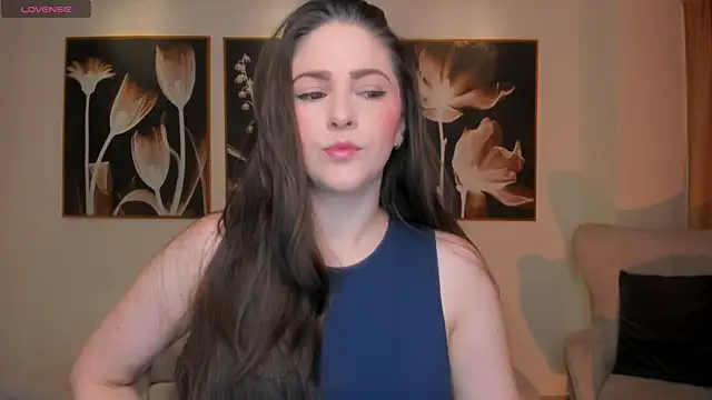 Snapshot of BeccaBaxter chatting on July 3, 2026, 12:33 pm BeccaBaxter online show from July 3, 2026, 12:33 pm
