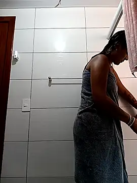 Snapshot of Pantaneirasexy chatting on February 4, 2026, 5:41 pm Pantaneirasexy online show from February 4, 2026, 5:41 pm