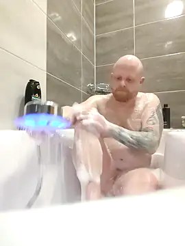 bouraktom6 online show from January 17, 2026, 9:07 pm