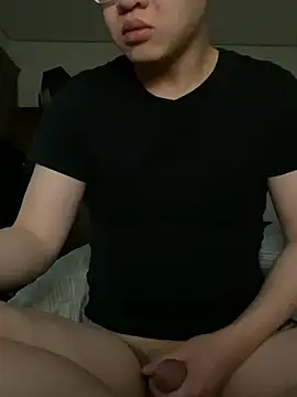 kmik12323 online show from February 7, 2025, 6:34 pm