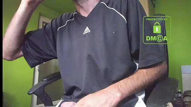 Snapshot of BigCumShoot chatting on September 22, 2025, 5:13 am BigCumShoot online show from September 22, 2025, 5:13 am