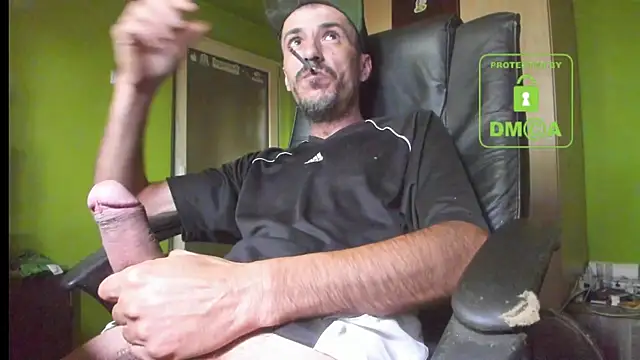 Snapshot of BigCumShoot chatting on September 21, 2025, 5:12 am BigCumShoot online show from September 21, 2025, 5:12 am