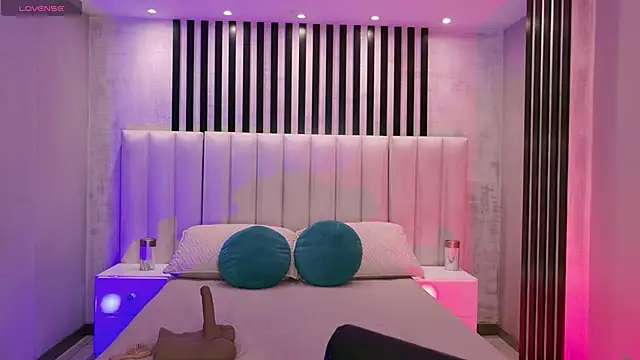 AmaiaHaywood online show from January 15, 2026, 3:21 am