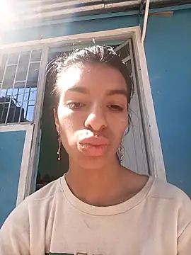 Ariell Kieran online show from September 21, 2025, 7:30 pm