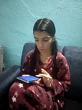 Ariell Kieran online show from October 24, 2025, 12:42 am