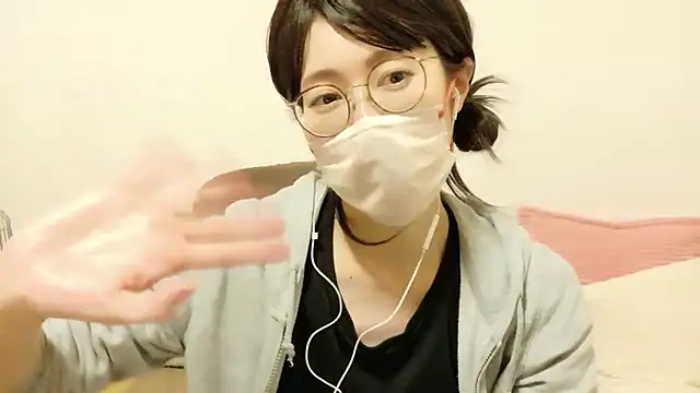 Snapshot of RIO_o0 chatting on May 12, 2026, 1:39 pm RIO o0 online show from May 12, 2026, 1:39 pm