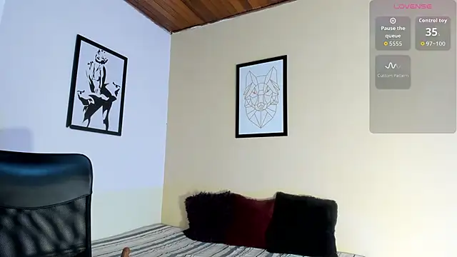 Violetta 0 online show from April 8, 2026, 1:01 pm