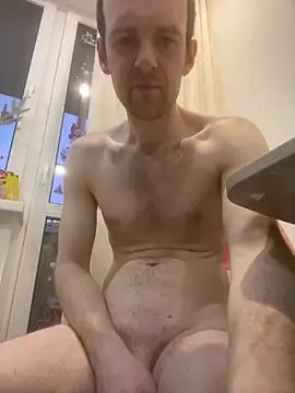 Snapshot of LynnAhNight chatting on March 18, 2026, 3:20 am LynnAhNight online show from March 18, 2026, 3:20 am