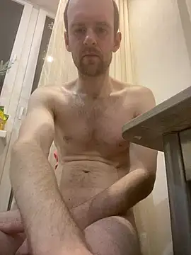 Snapshot of LynnAhNight chatting on March 3, 2026, 3:24 am LynnAhNight online show from March 3, 2026, 3:24 am