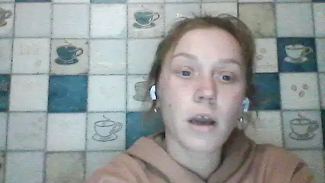 Snapshot of Anna_wey chatting on February 27, 2025, 5:16 pm Anna wey online show from February 27, 2025, 5:16 pm