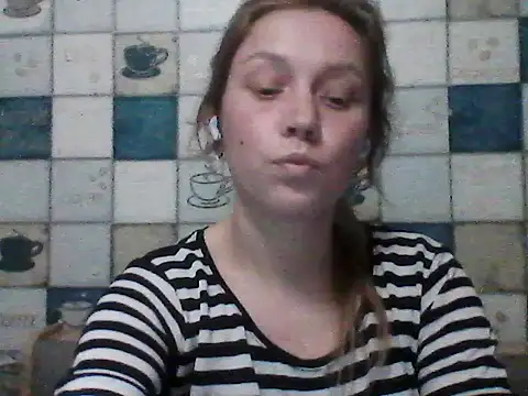 Snapshot of Anna_wey chatting on March 9, 2025, 6:00 pm Anna wey online show from March 9, 2025, 6:00 pm