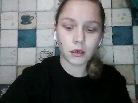 Snapshot of Anna_wey chatting on March 9, 2026, 6:11 pm Anna wey online show from March 9, 2026, 6:11 pm