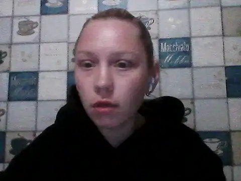 Snapshot of Anna_wey chatting on April 8, 2026, 6:31 pm Anna wey online show from April 8, 2026, 6:31 pm