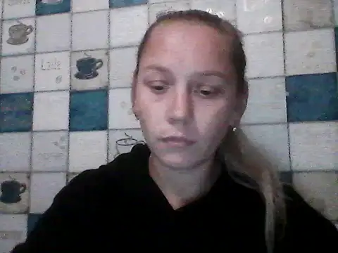 Snapshot of Anna_wey chatting on October 8, 2025, 6:52 pm Anna wey online show from October 8, 2025, 6:52 pm