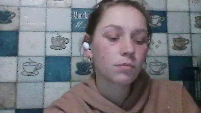 Snapshot of Anna_wey chatting on February 25, 2025, 8:32 pm Anna wey online show from February 25, 2025, 8:32 pm