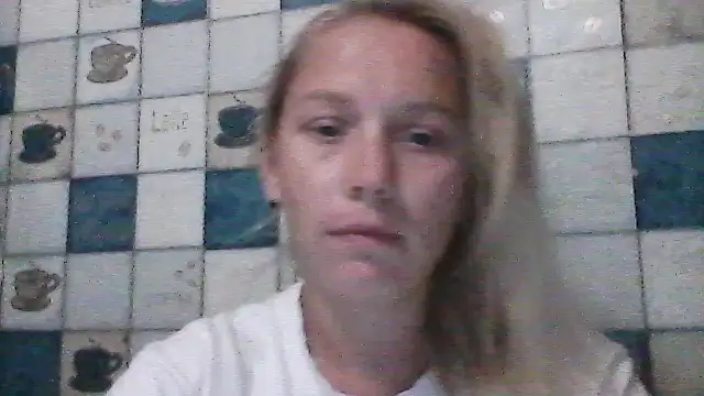 Snapshot of Anna_wey chatting on September 10, 2025, 6:40 pm Anna wey online show from September 10, 2025, 6:40 pm
