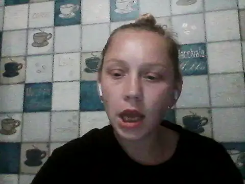 Anna wey online show from May 25, 2026, 6:50 pm