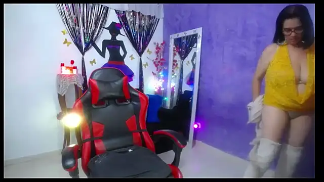 sarasmith3 online show from March 7, 2026, 2:51 am