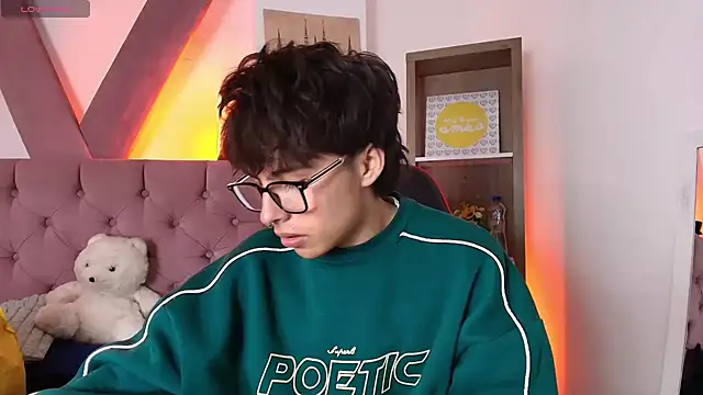 PepperTwink online show from March 17, 2026, 3:59 pm