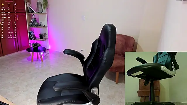 Snapshot of Nathalie_29 chatting on November 27, 2025, 11:21 am Nathalie 29 online show from November 27, 2025, 11:21 am