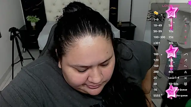 Aaliyah11 online show from September 25, 2025, 10:16 pm