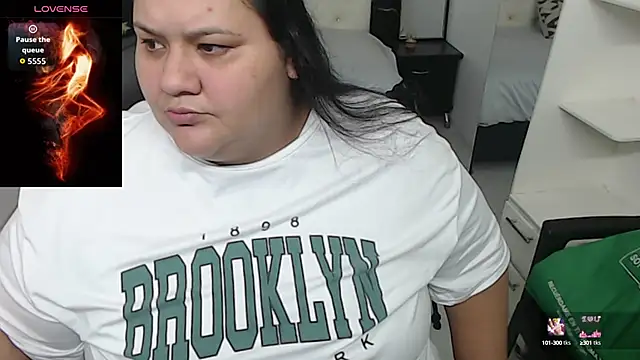 Aaliyah11 online show from October 15, 2025, 1:59 am