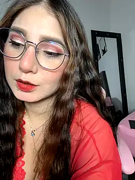 Snapshot of Anniferreira2 chatting on November 14, 2025, 2:04 am Anniferreira2 online show from November 14, 2025, 2:04 am