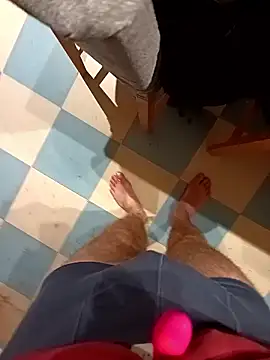 Snapshot of Dam70 chatting on January 16, 2026, 6:01 pm Dam70 online show from January 16, 2026, 6:01 pm