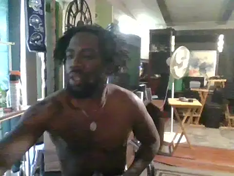 Snapshot of BigDMann40 chatting on February 20, 2025, 5:52 pm BigDMann40 online show from February 20, 2025, 5:52 pm