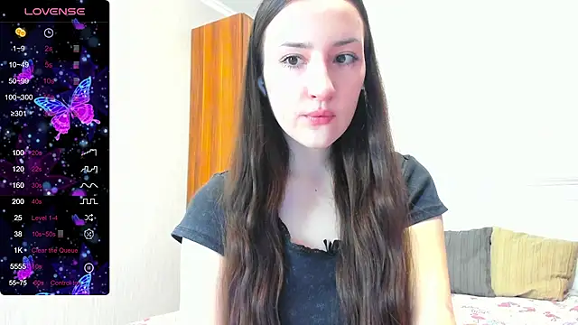 Cute  Nana online show from April 30, 2026, 10:33 am