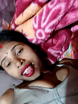 Snapshot of Miss_triha chatting on March 21, 2025, 7:57 pm Miss triha online show from March 21, 2025, 7:57 pm