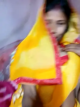 Snapshot of Miss_triha chatting on February 17, 2025, 11:54 pm Miss triha online show from February 17, 2025, 11:54 pm