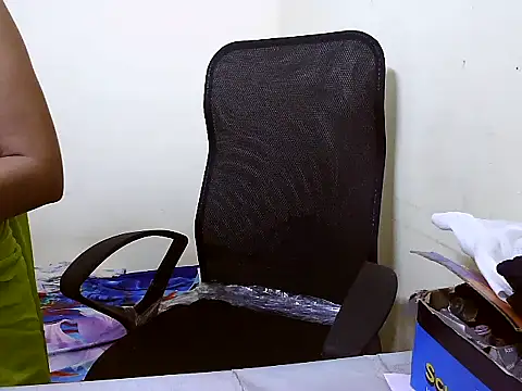 Snapshot of Rubi-Ji chatting on September 22, 2025, 2:45 pm Rubi-Ji online show from September 22, 2025, 2:45 pm