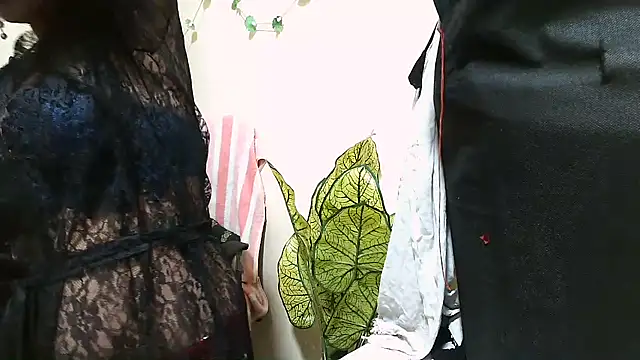 Snapshot of Rubi-Ji chatting on November 1, 2025, 1:12 am Rubi-Ji online show from November 1, 2025, 1:12 am